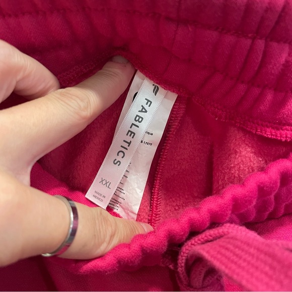 Fabletics Very Soft Raspberry Pink Jogger Sweatpants - Picture 4 of 7